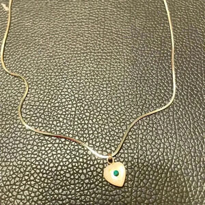 Mother Of Pearl Emeral Colored Heart Birthstone Necklace Silver Chain 18 inch